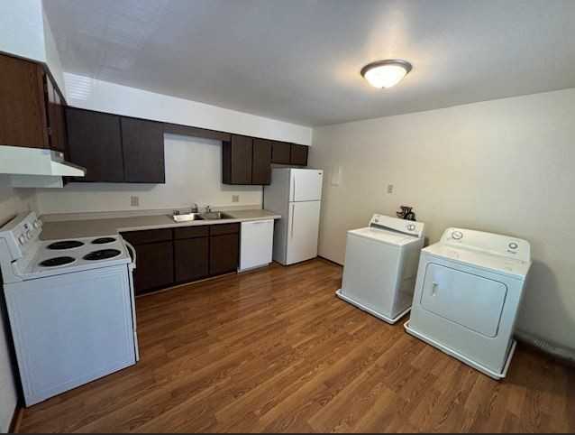 1717 7th St #1 - Photo 2 of 9