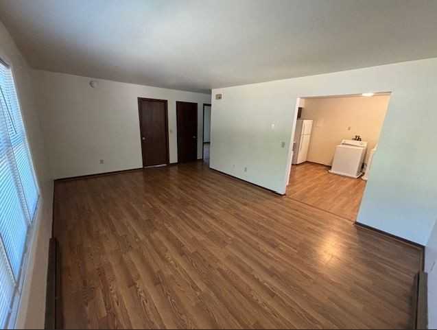 1717 7th St #1 - Photo 3 of 9