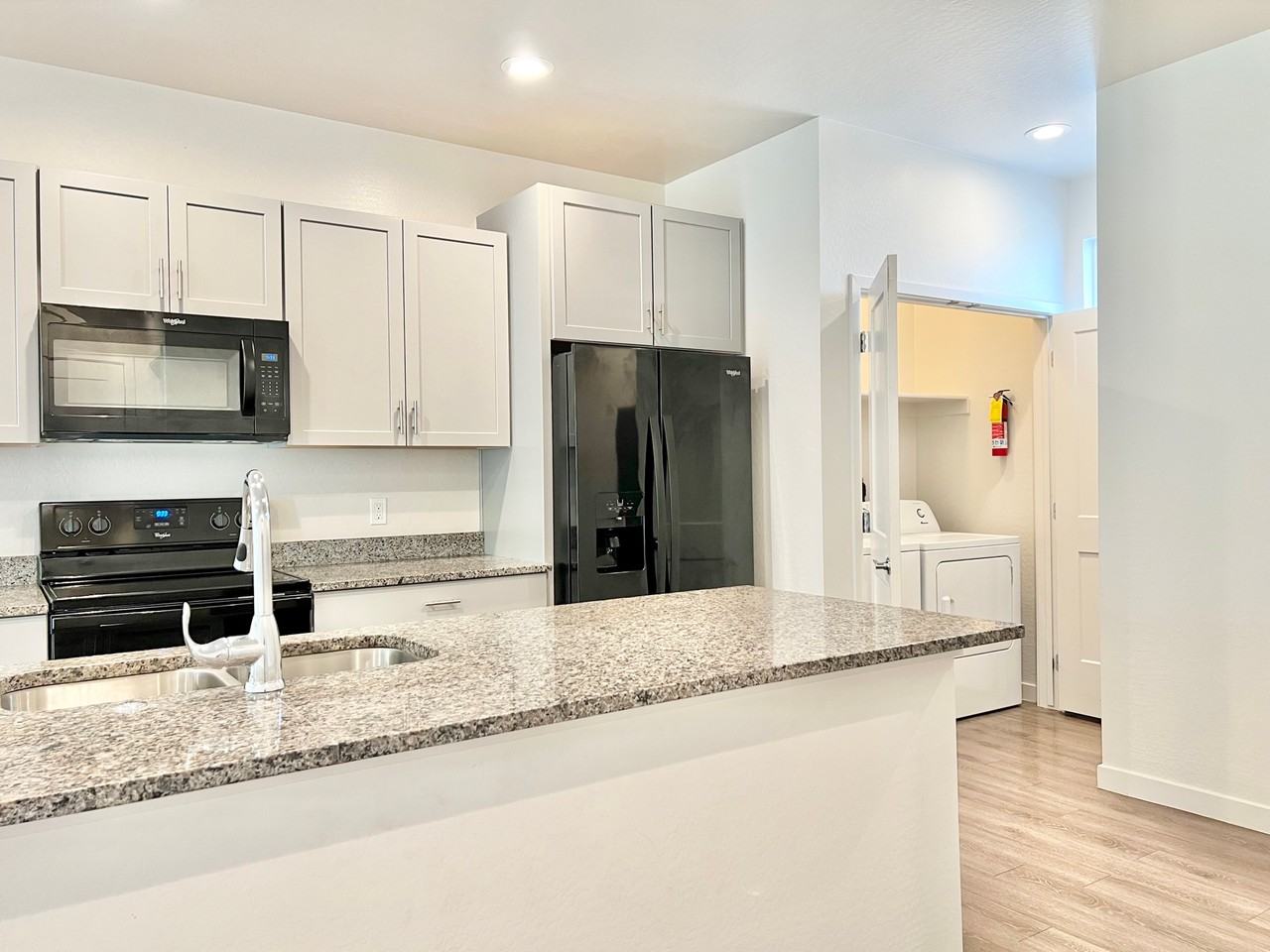 1500 W Thunderbird Rd #208 - Photo 5 of 30