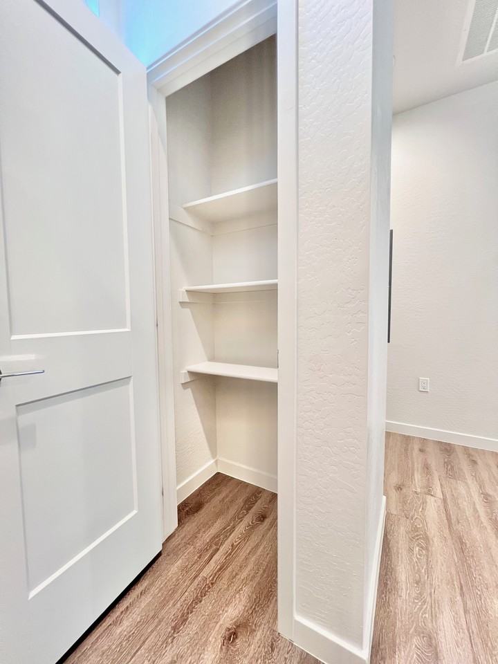 1500 W Thunderbird Rd #208 - Photo 7 of 30
