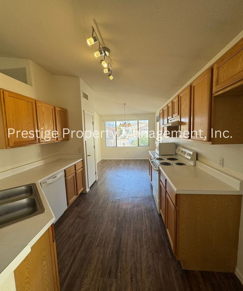 9142 E Calle Arroyo Rapido - Photo 6 of 29