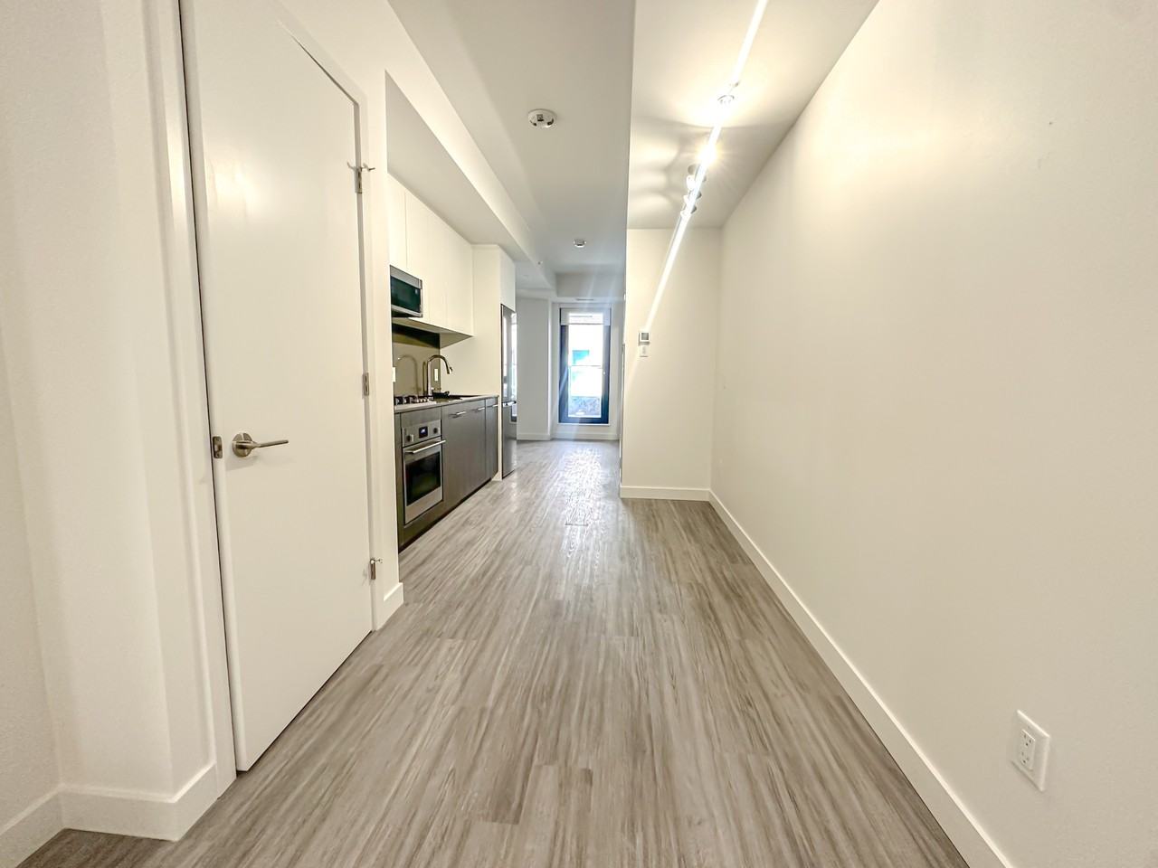 730 2 Ave Sw #310 - Photo 3 of 13
