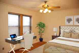 644 W. Surf - Photo 1 of 1