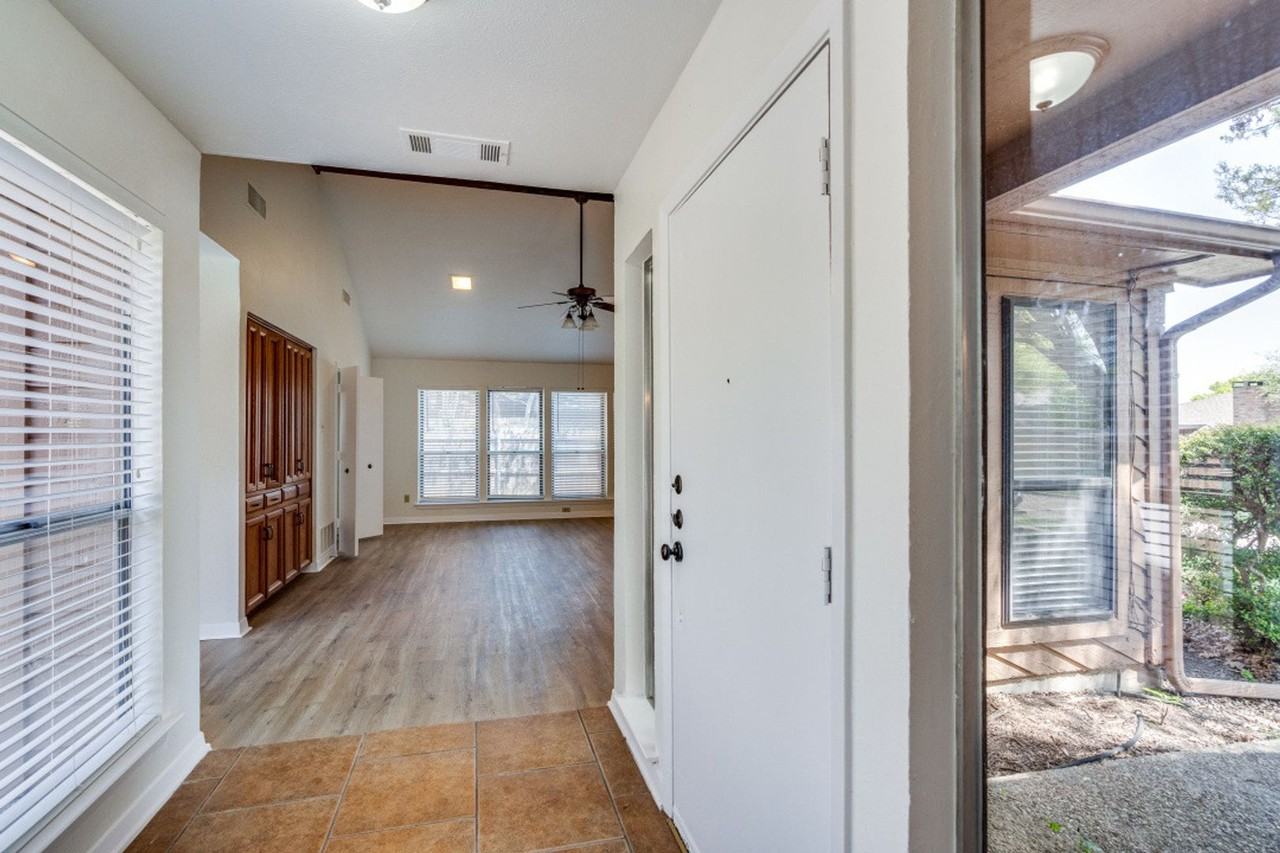 3601 Cassidy Dr - Photo 2 of 27