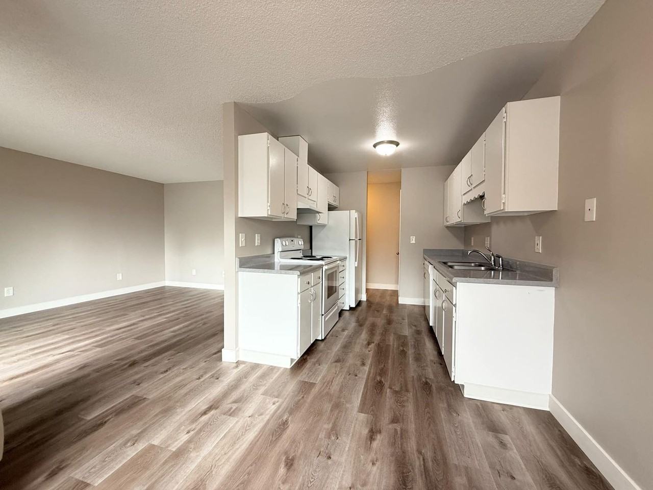 Pacific Place Apartments - Photo 5 of 43