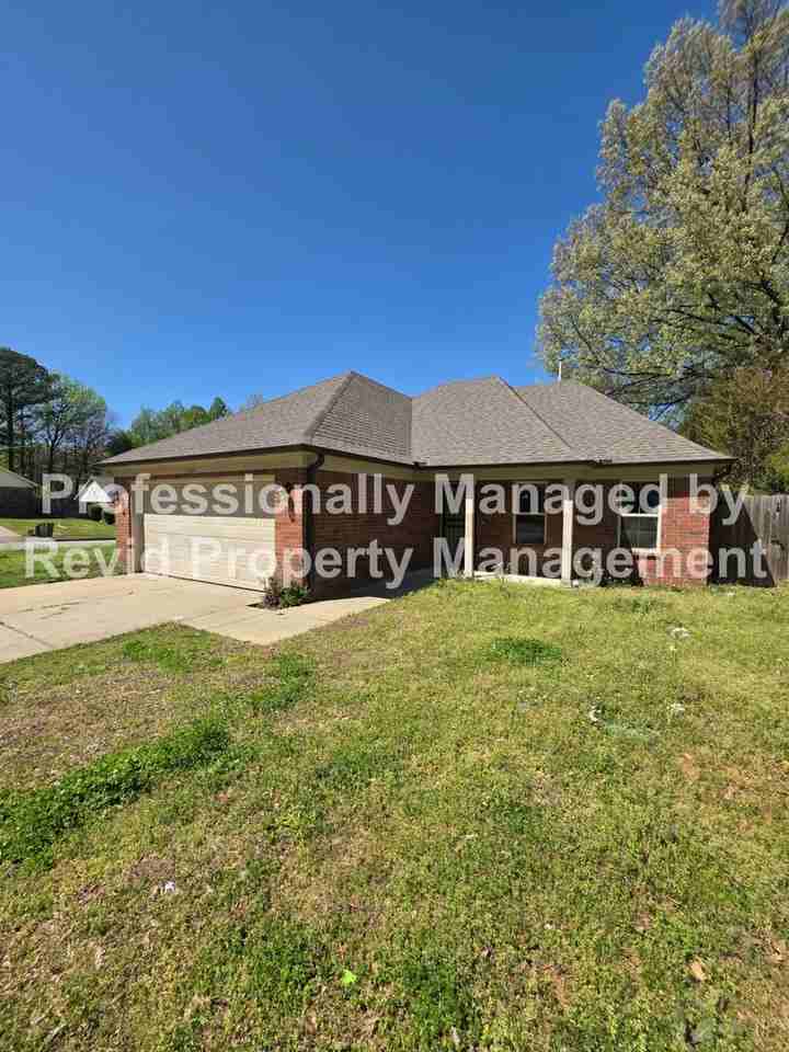 5626 Tulip Tree Dr - Photo 3 of 3