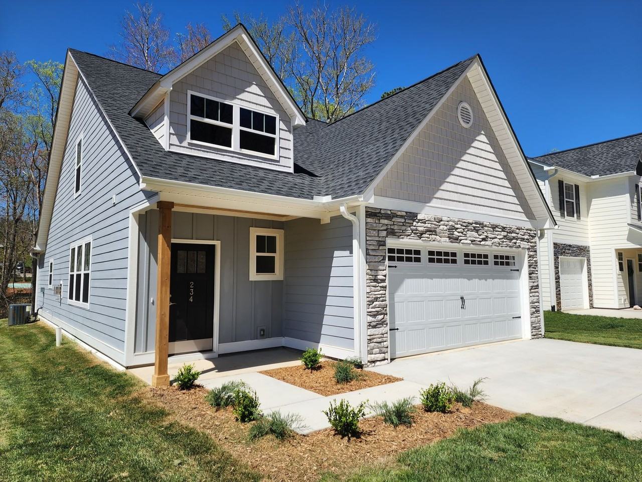 234 Slade Ln - Photo 2 of 22