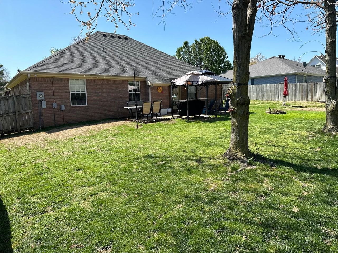 306 Ridgemont Ave - Photo 2 of 16