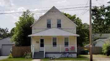 featured image of 1011 Shawano Ave