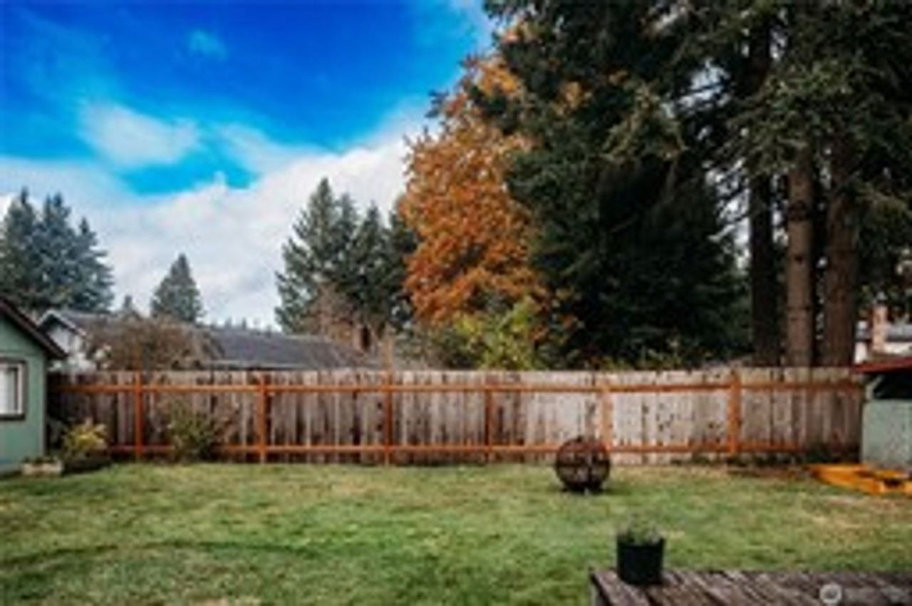 5812 19th Ave Se - Photo 6 of 6