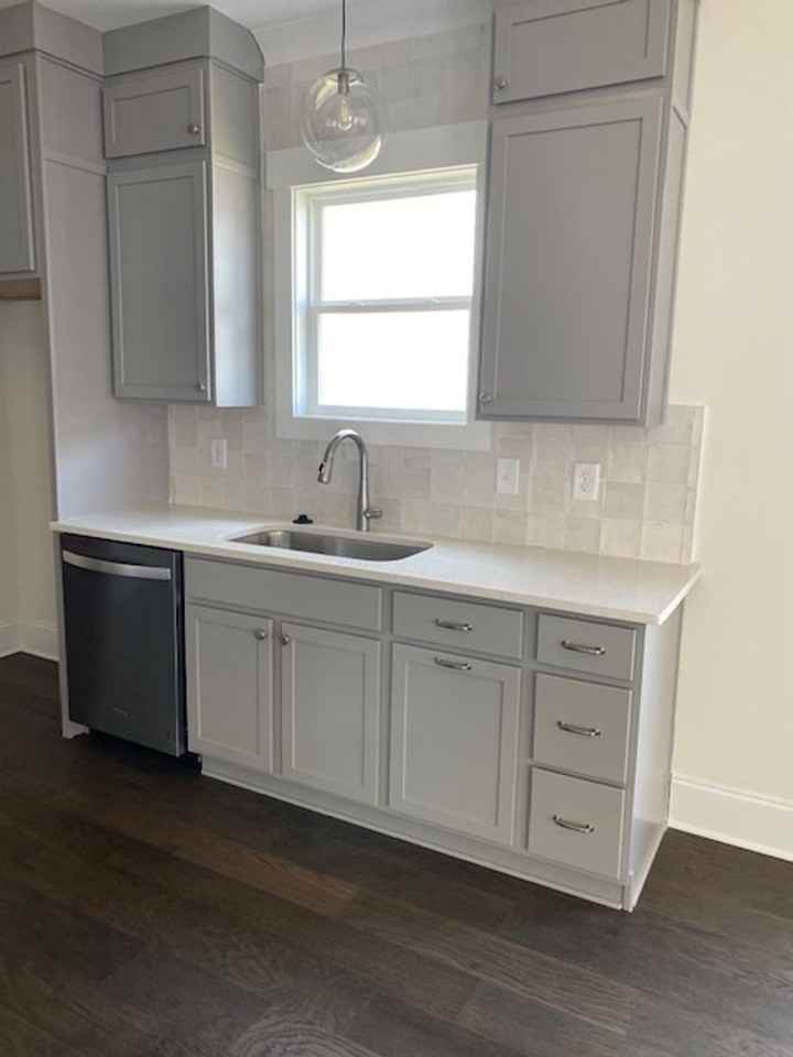 667 Oglethorpe Ave - Photo 3 of 15