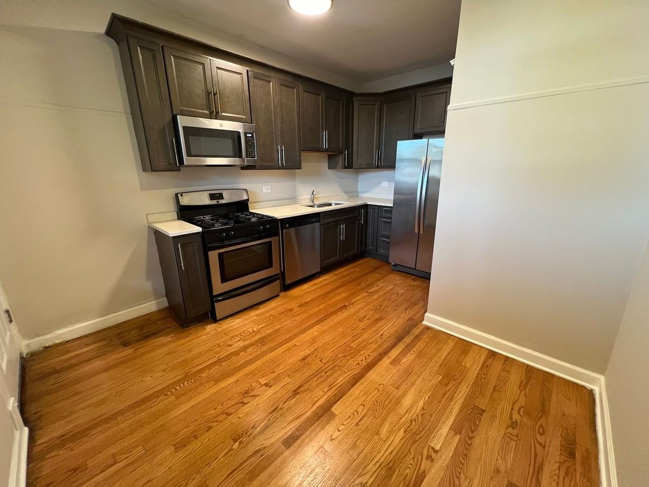 St. Louis - Photo 6 of 14