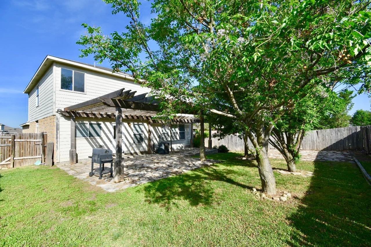 120 Tower Blf - Photo 2 of 23