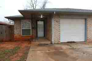 featured image of 4033 S Locust Dr