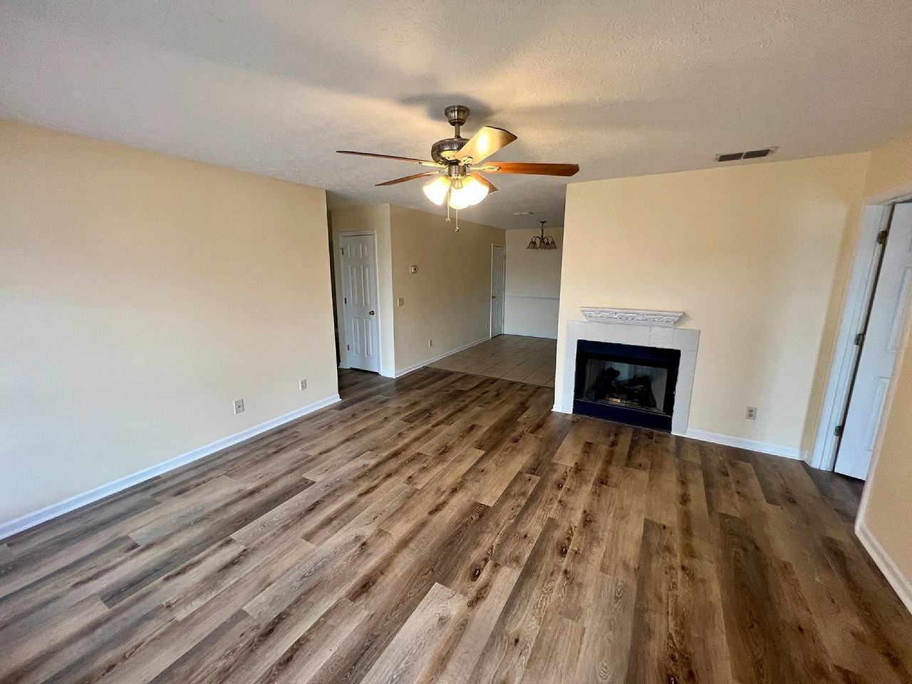 446 Westgate Blvd - Photo 2 of 13