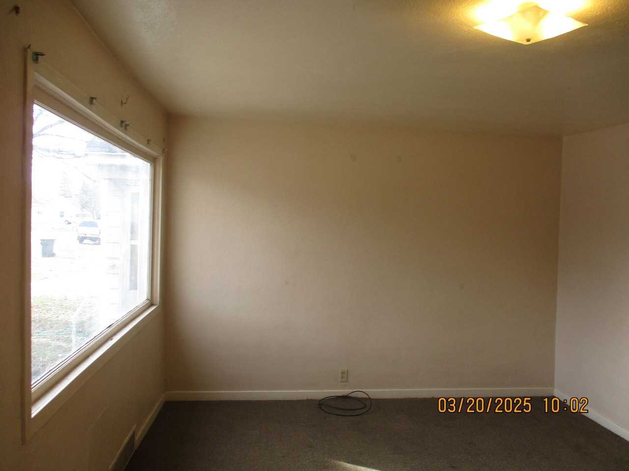 2261 4th St - Photo 4 of 11