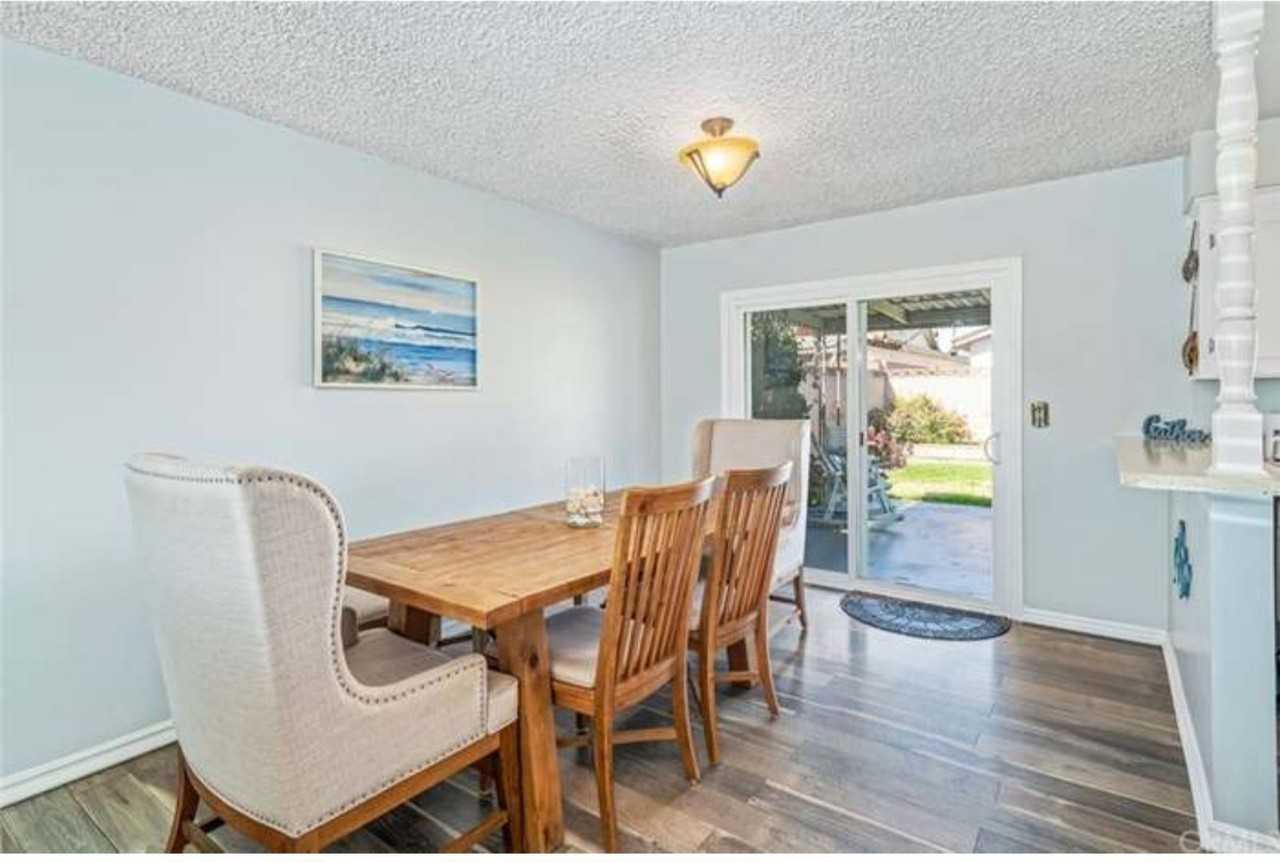 11381 Walcroft St - Photo 3 of 19