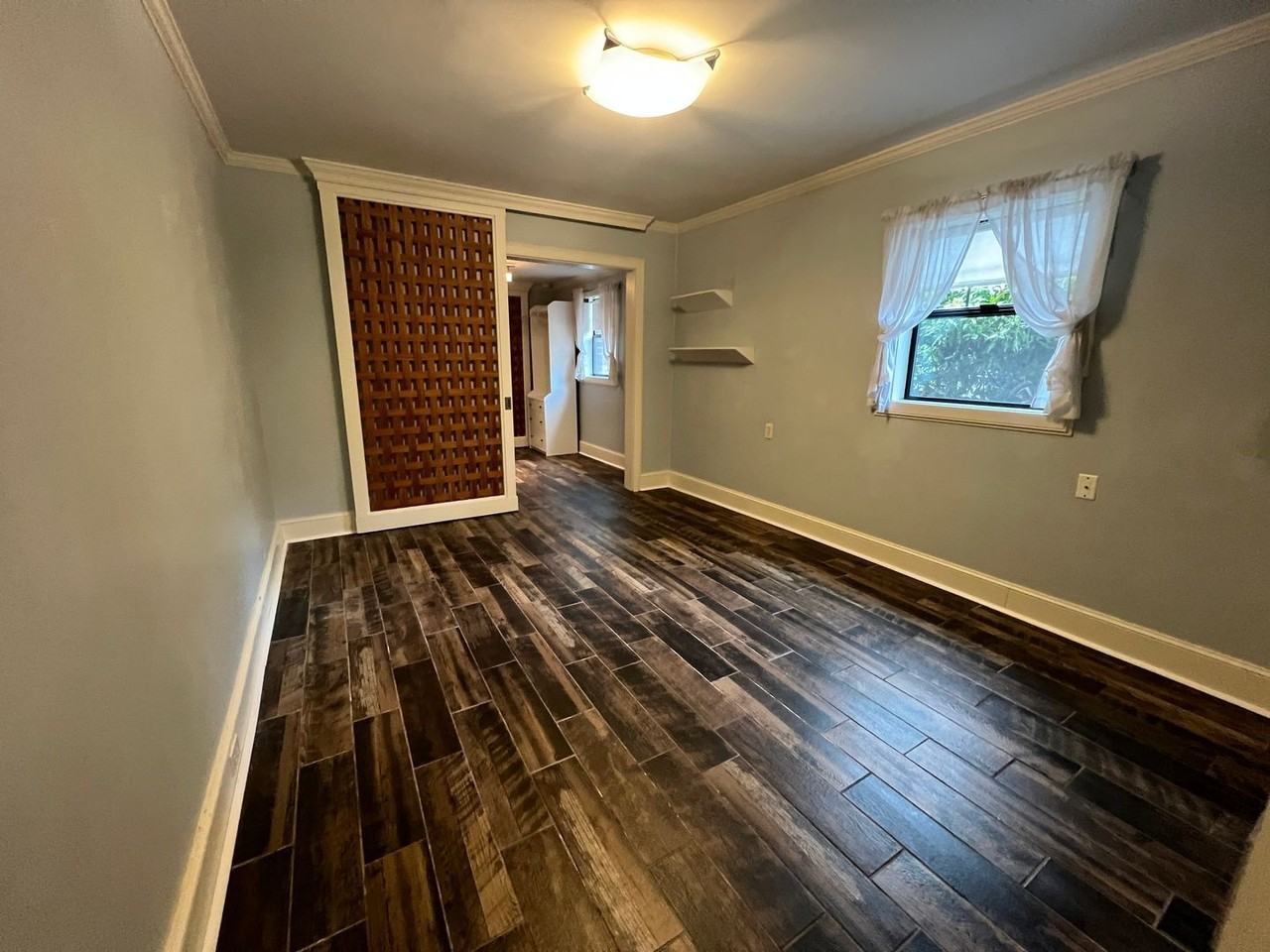 535 20th Ave E - Photo 5 of 21