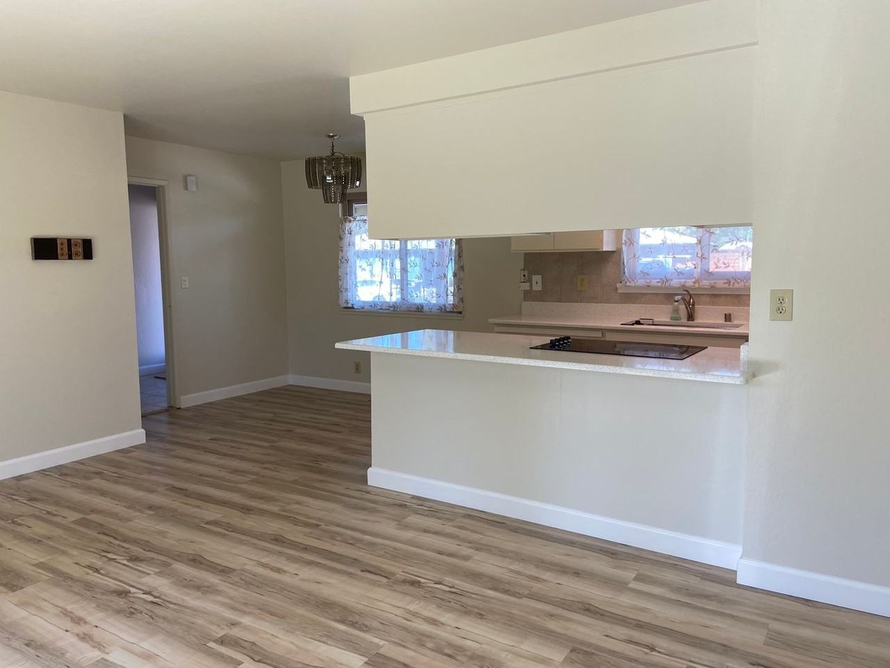 33 Clifton Ct - Photo 5 of 21