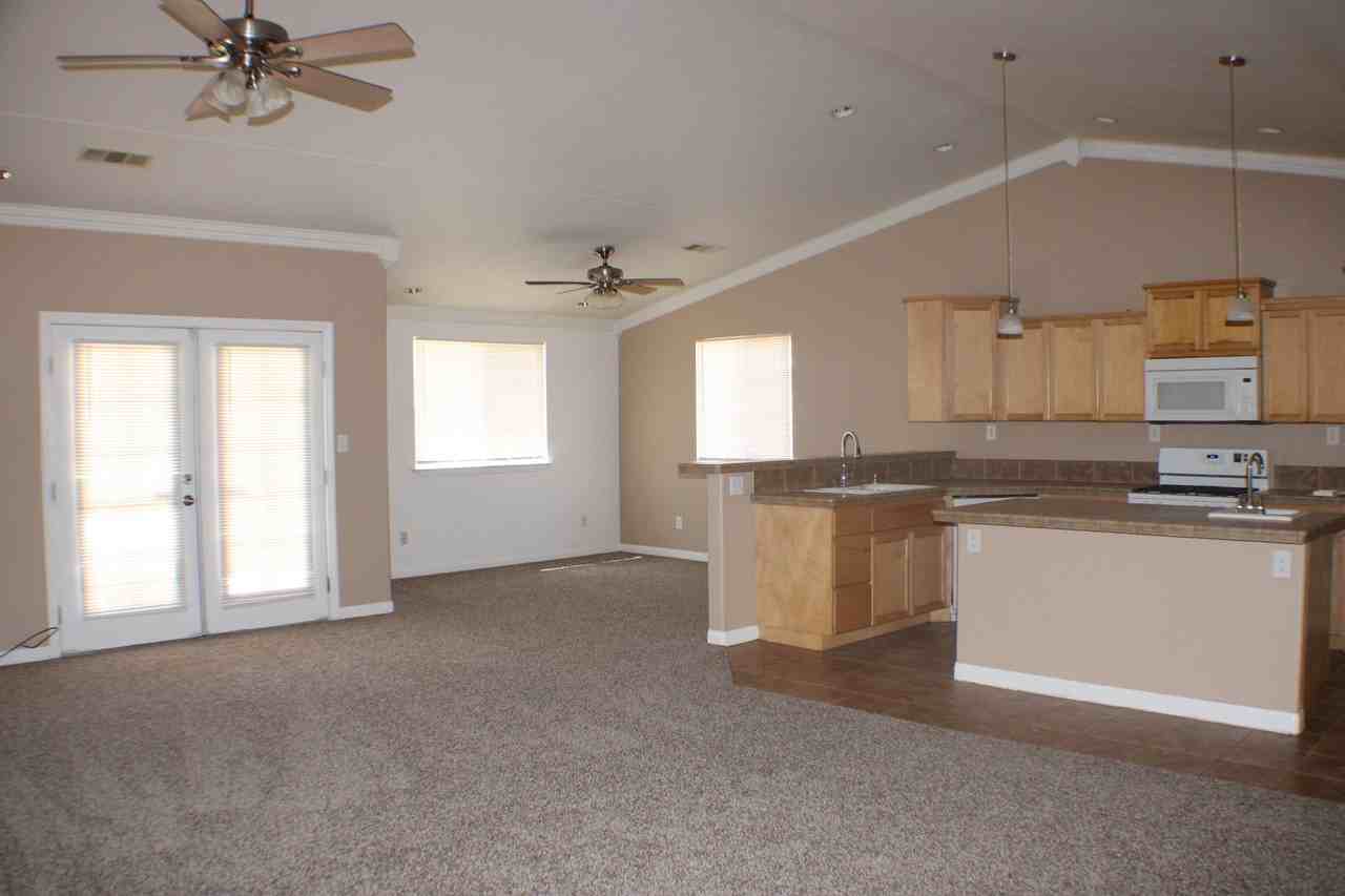 8144 Fernwood Ave - Photo 2 of 18