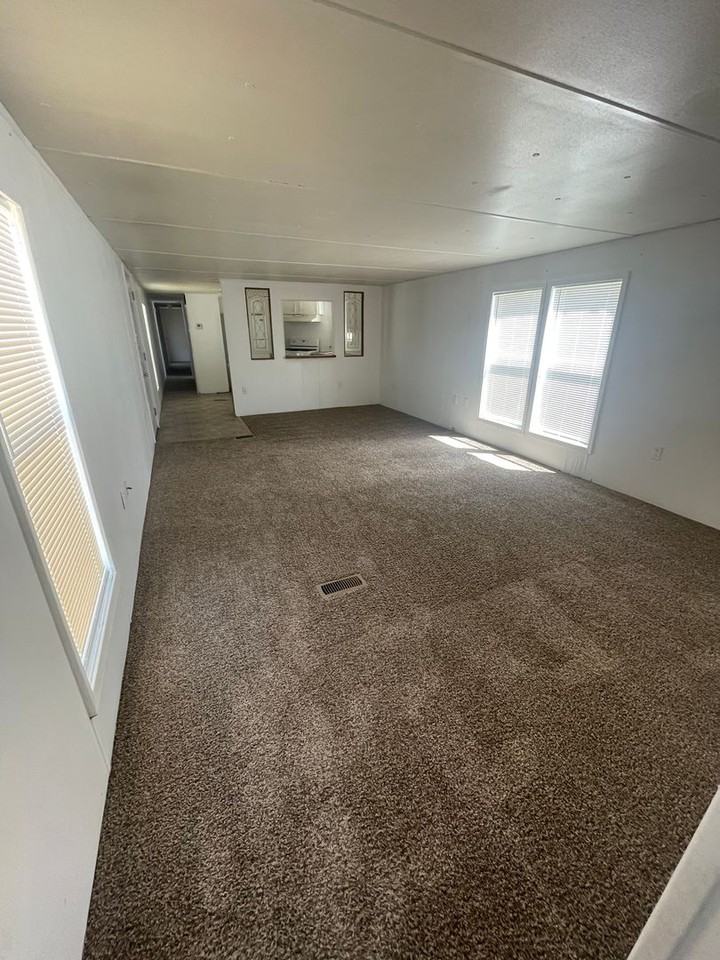 27 Blue Star Dr - Photo 6 of 15