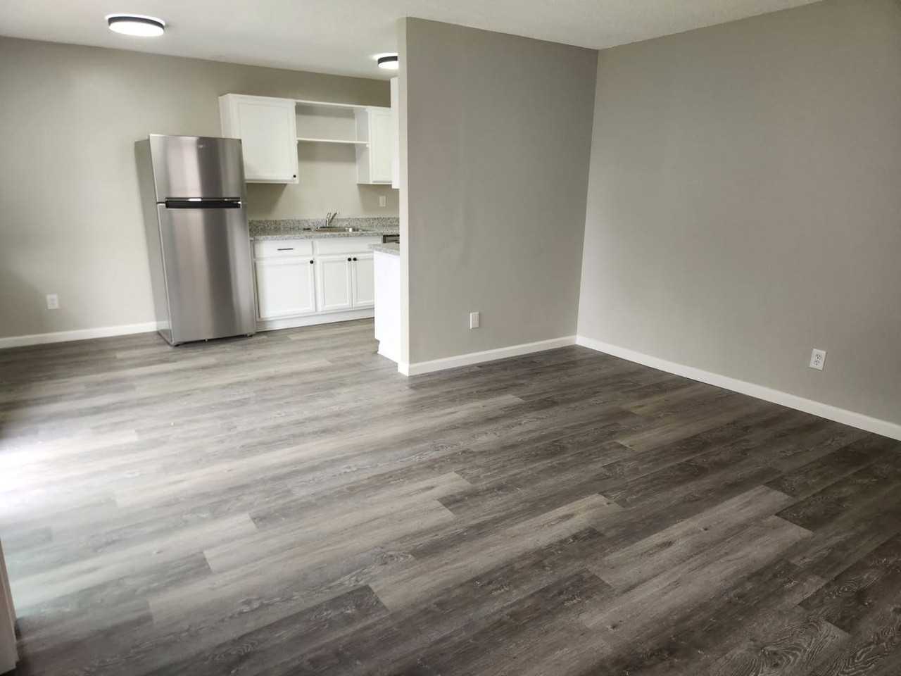 919 E Pine St #A - Photo 2 of 9