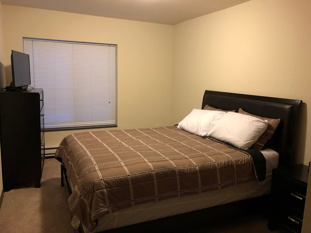 Madison Heights Building 4 - Photo 7 of 50