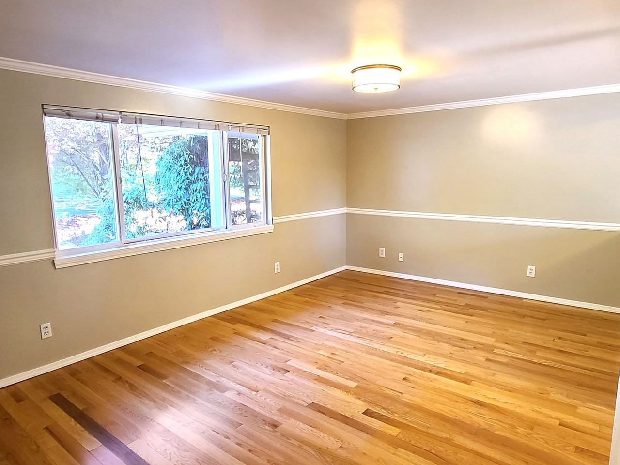 11201 Ne 112th St - Photo 7 of 28