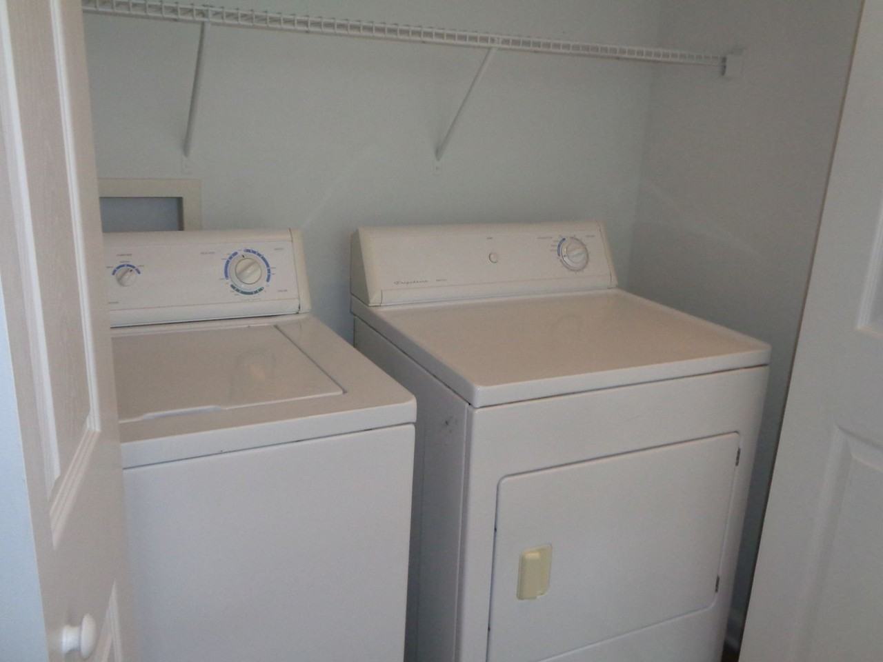 17 Courtyard Way - Photo 6 of 17