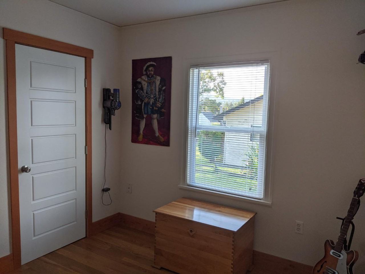 2529 Toledo St - Photo 6 of 20