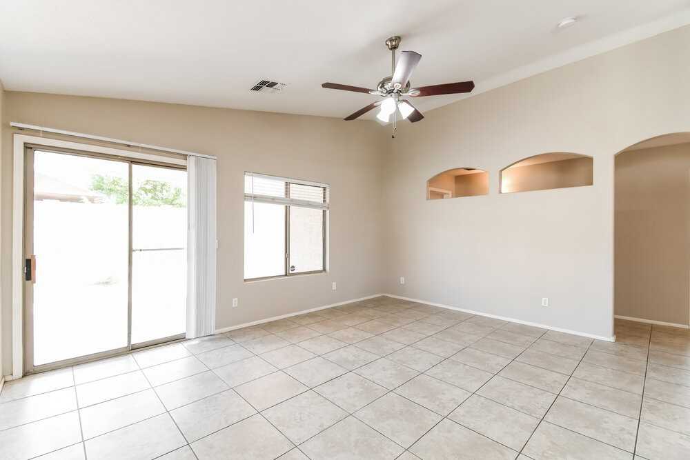 40159 N Cassara Dr - Photo 5 of 16