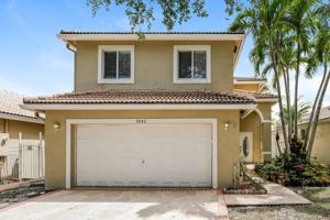 featured image of 3842 Nw 63rd Ct