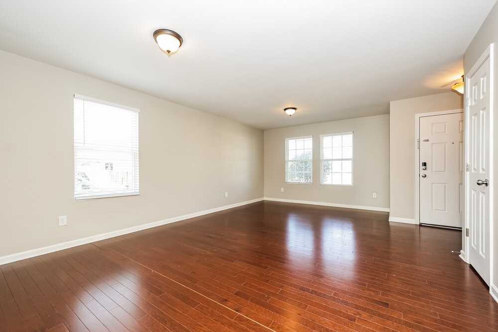 208 Elderberry Way - Photo 6 of 17