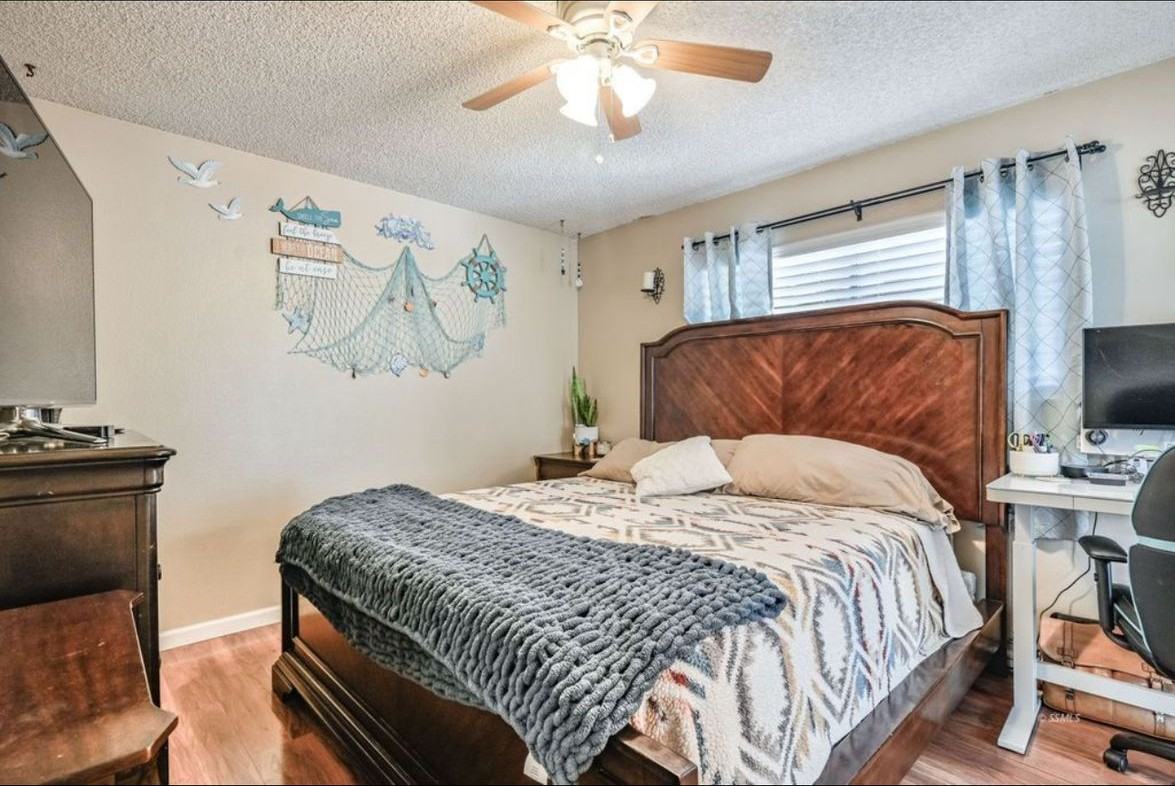 1019 Peg St - Photo 6 of 15