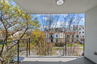 950 S Fairfax Ave - Photo 1 of 1