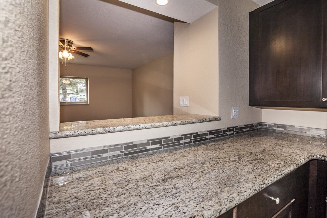 Lakemont Apartments - Photo 5 of 50