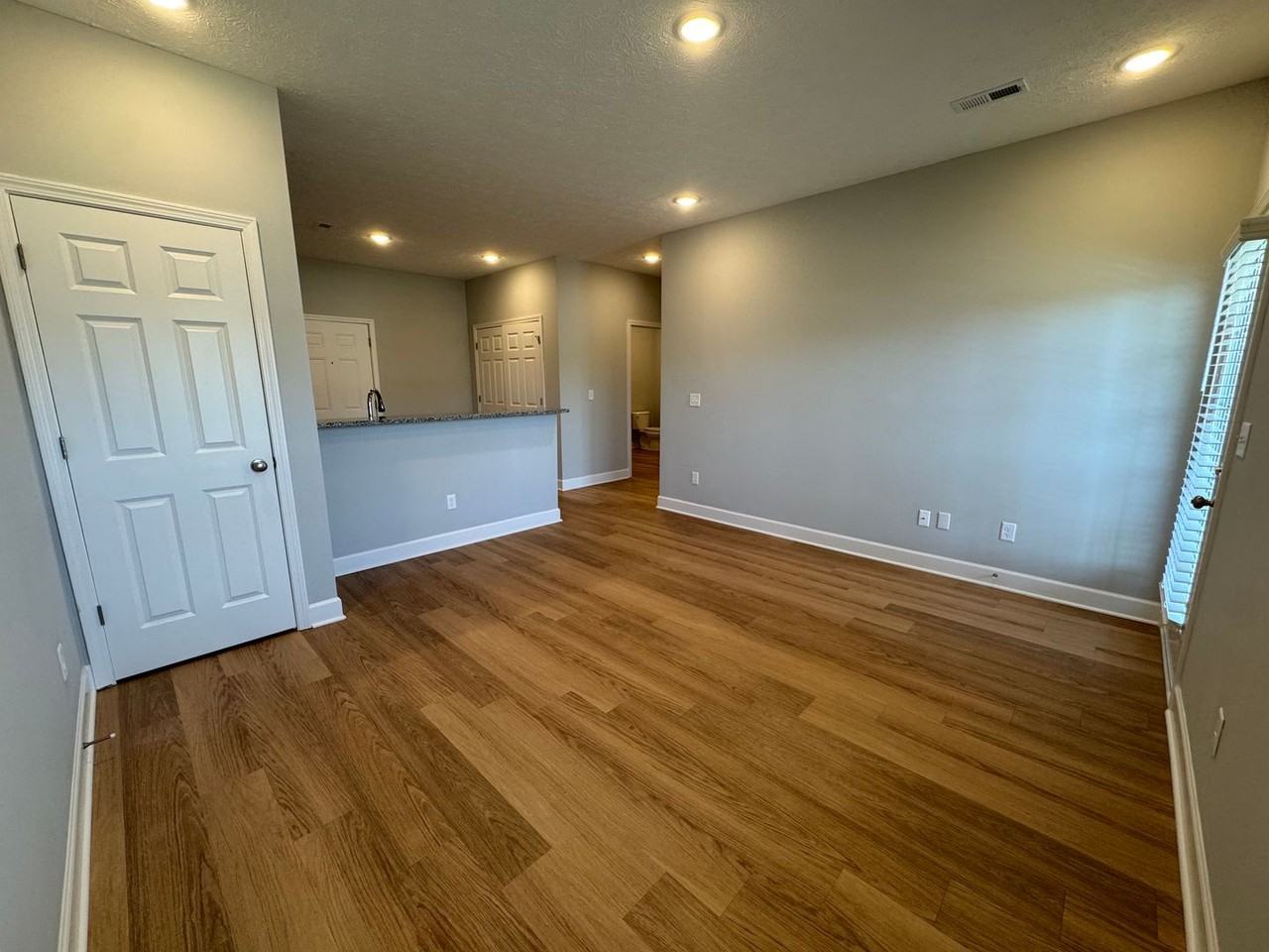 117 Owmby Way - Photo 5 of 13