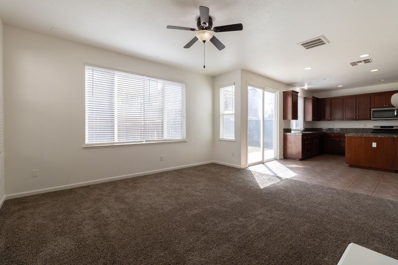 3760 Helen Perry Rd - Photo 2 of 28