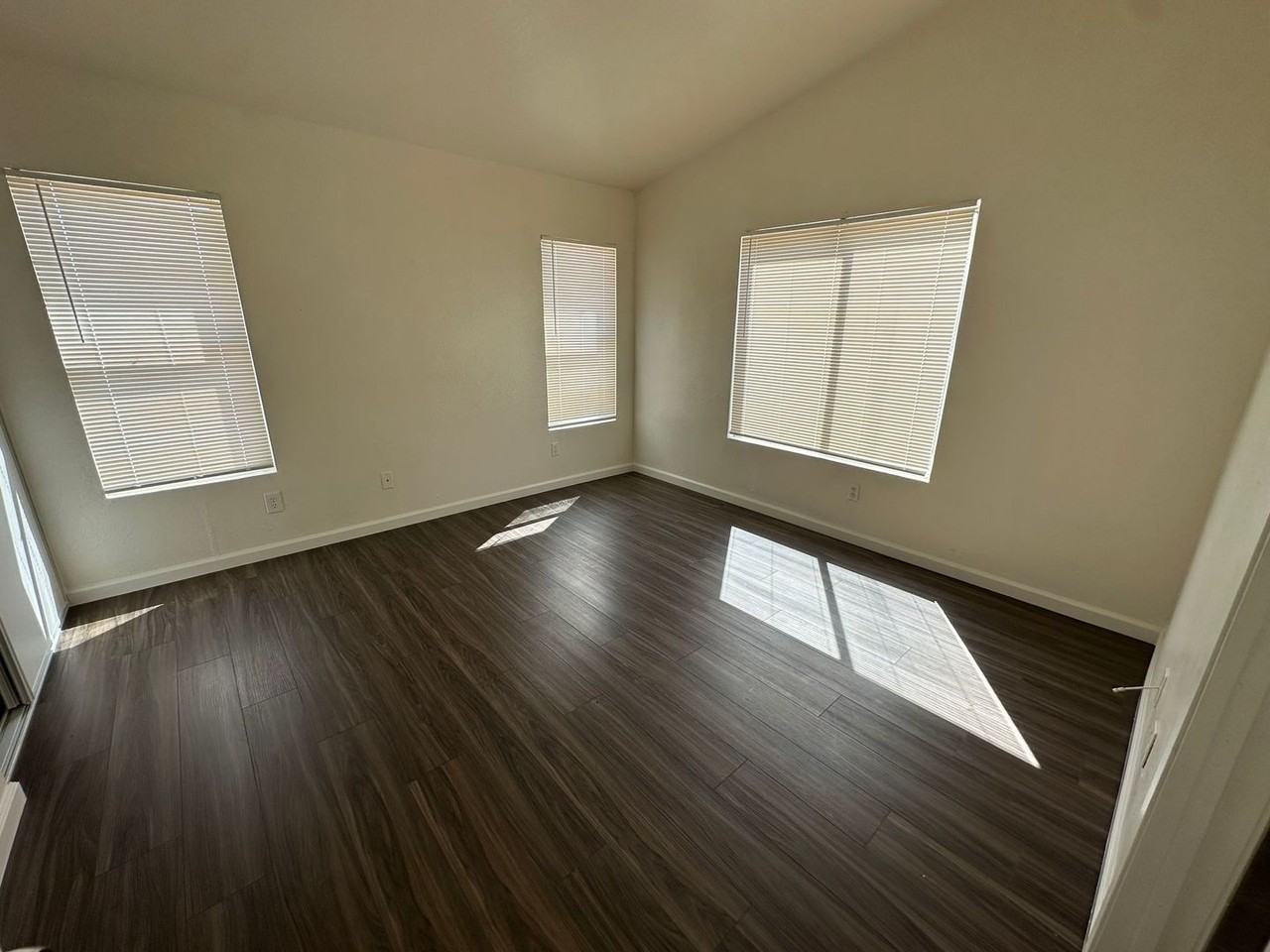 11017 Desert Rose Dr - Photo 2 of 12