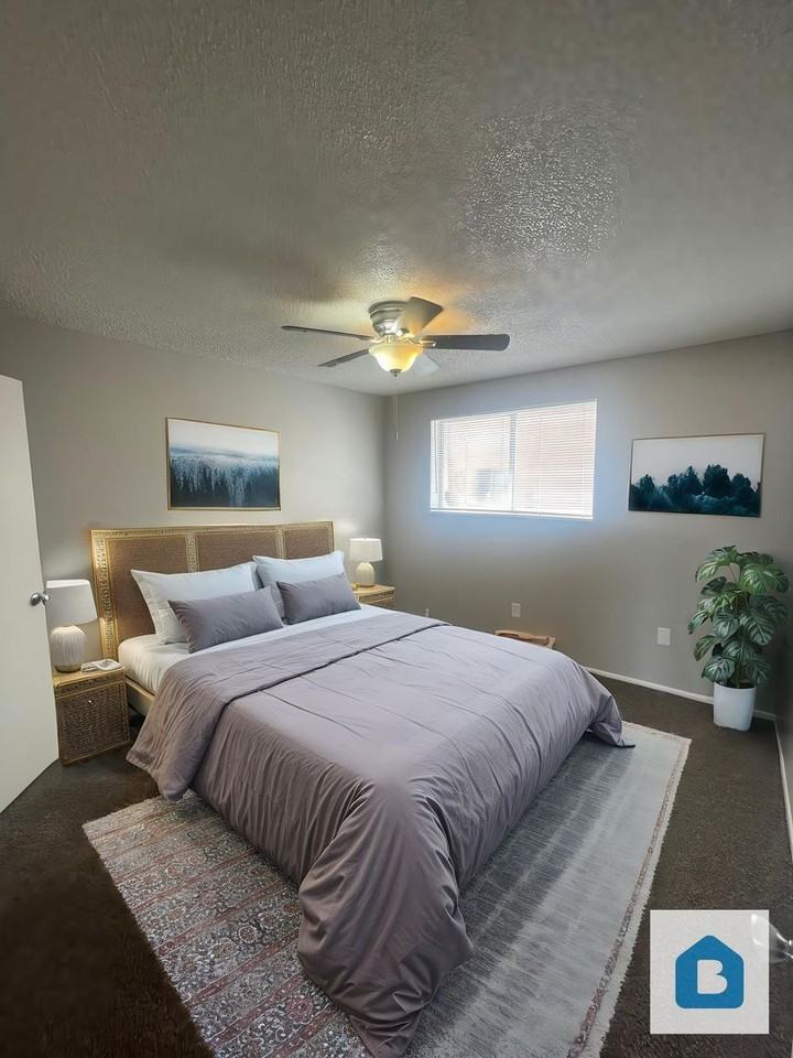 Landmark Apts - Photo 3 of 24