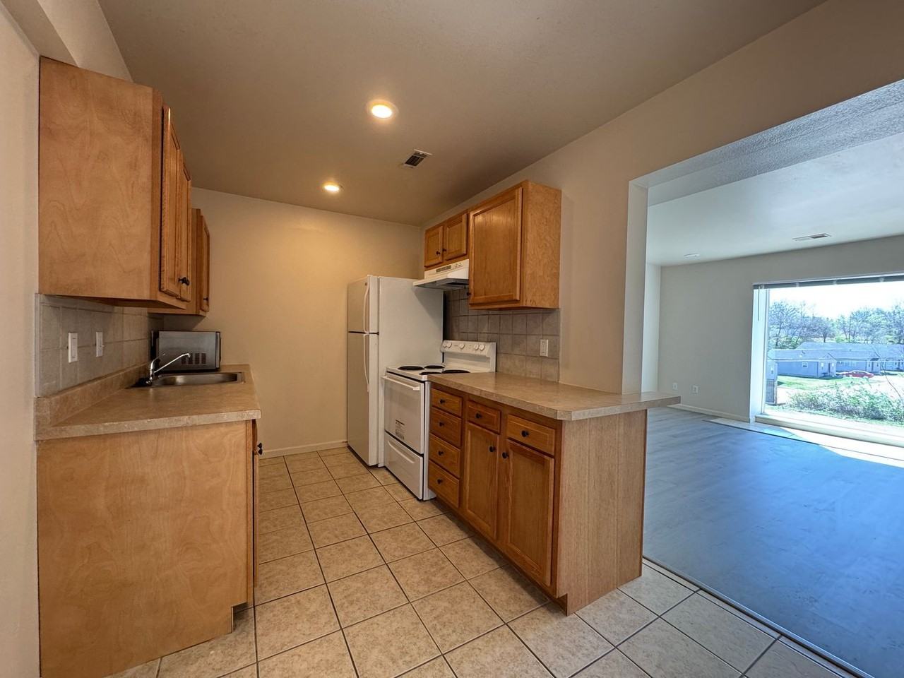 291 Vickie Lynn - Photo 5 of 17