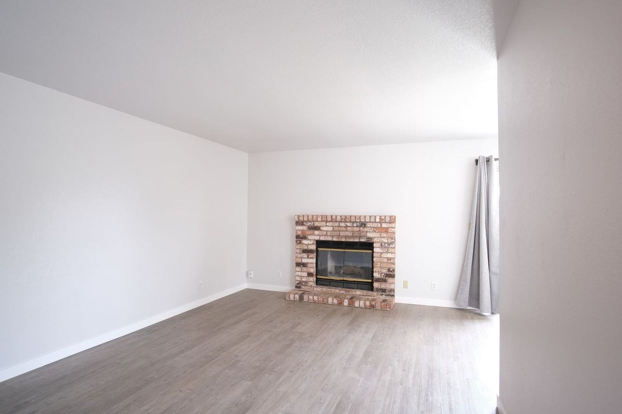 966 Kerley Ln - Photo 2 of 18