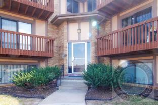 ALANSCO 1711/1715 N 73 ST - Photo 1 of 1