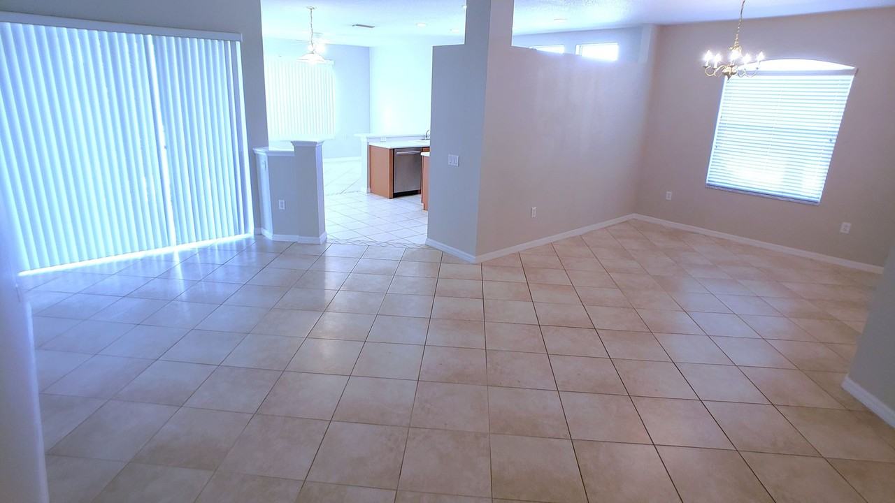 6416 68th Street East - Photo 6 of 36