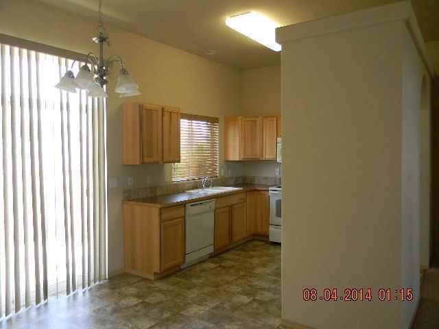 2626 N Glidden St #B - Photo 5 of 23