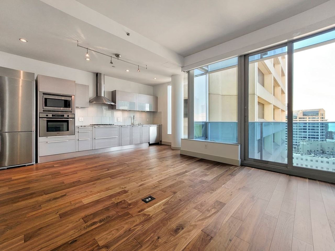 737 Olive Way - Photo 4 of 15