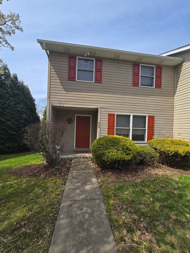 408 Harding St - Photo 2 of 19