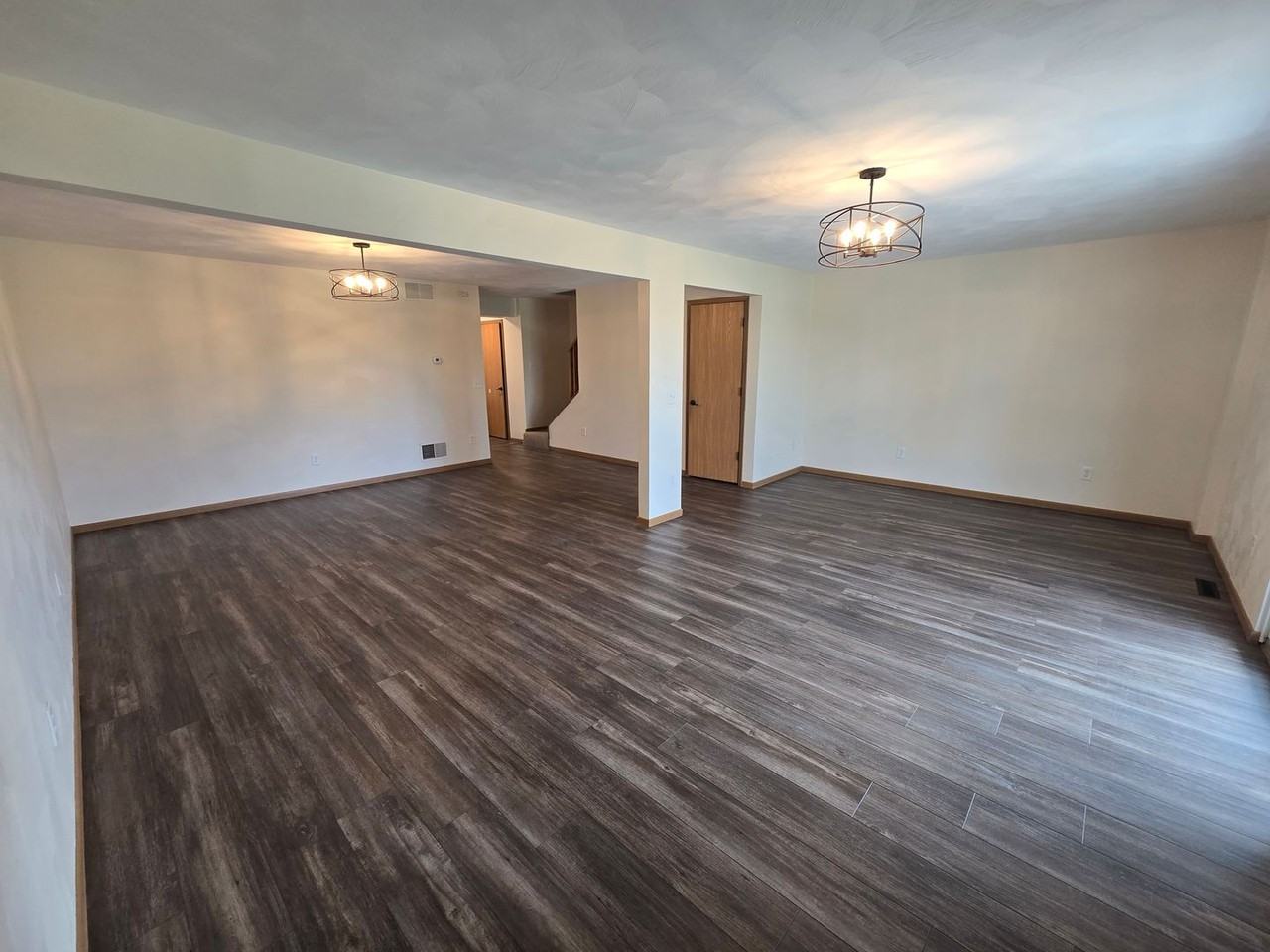 408 Harding St - Photo 6 of 19