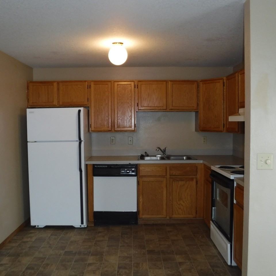457 Nw 17th St #2 - Photo 5 of 11