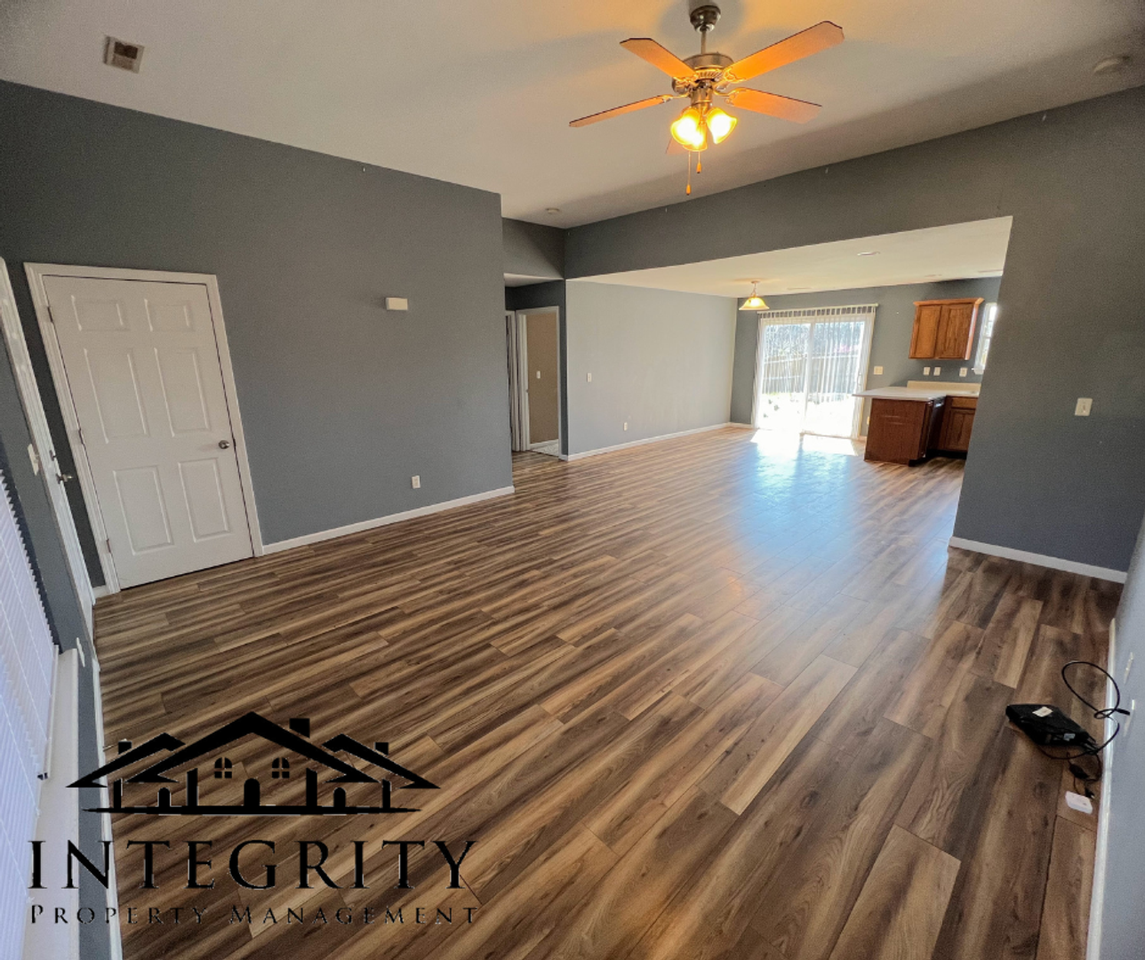 24136 Tupelo Ln - Photo 2 of 15